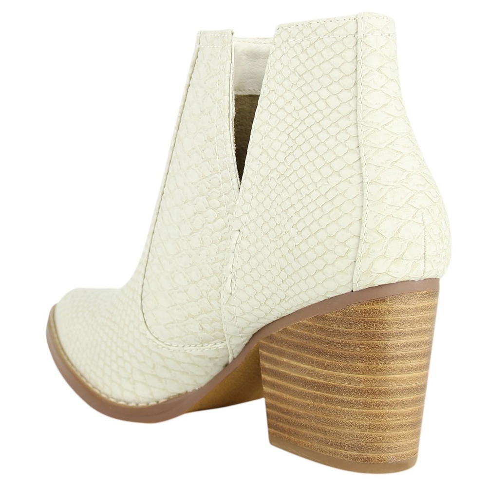 SOLD OUT NWT cream booties - Picture 5 of 5